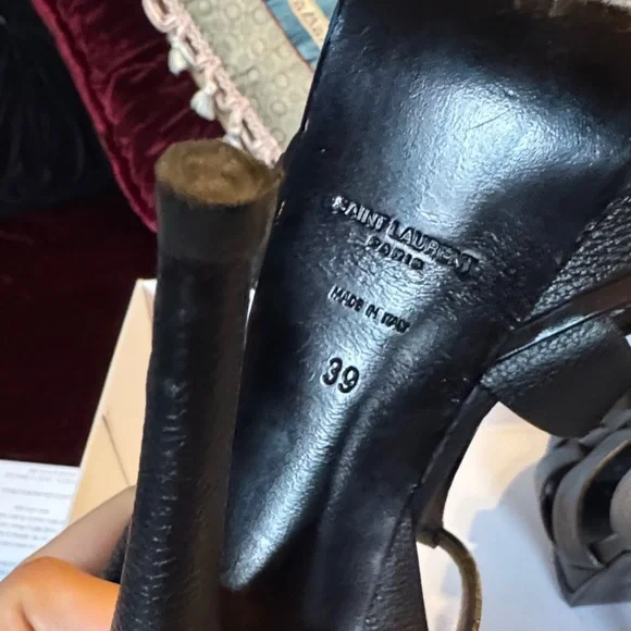Saint Laurent Authentic Tribute Black Platform Heels - Picture 5 of 11